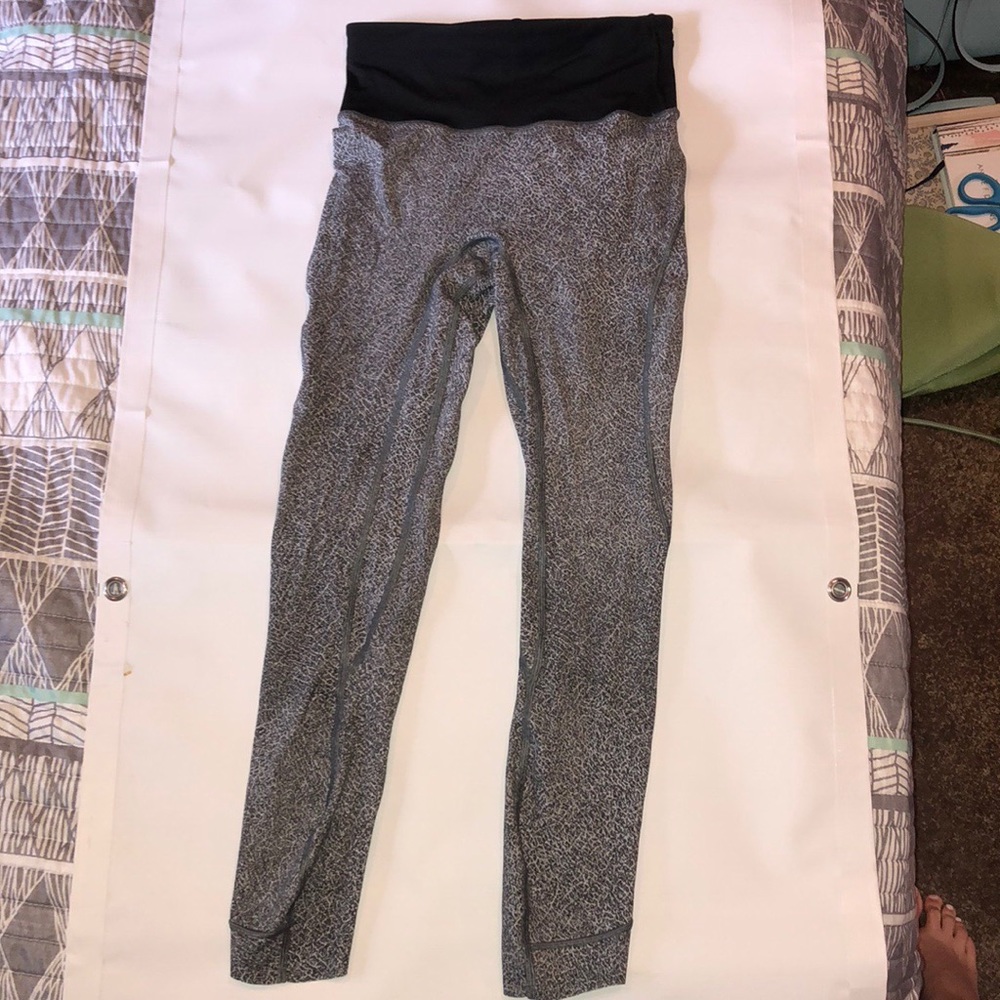 Lululemon leggings